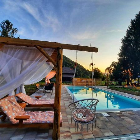 Bihać Vacation House Studenac מראה חיצוני תמונה