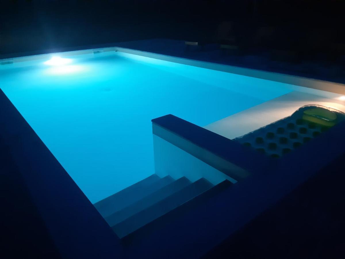 Bihać Vacation House Studenac מראה חיצוני תמונה